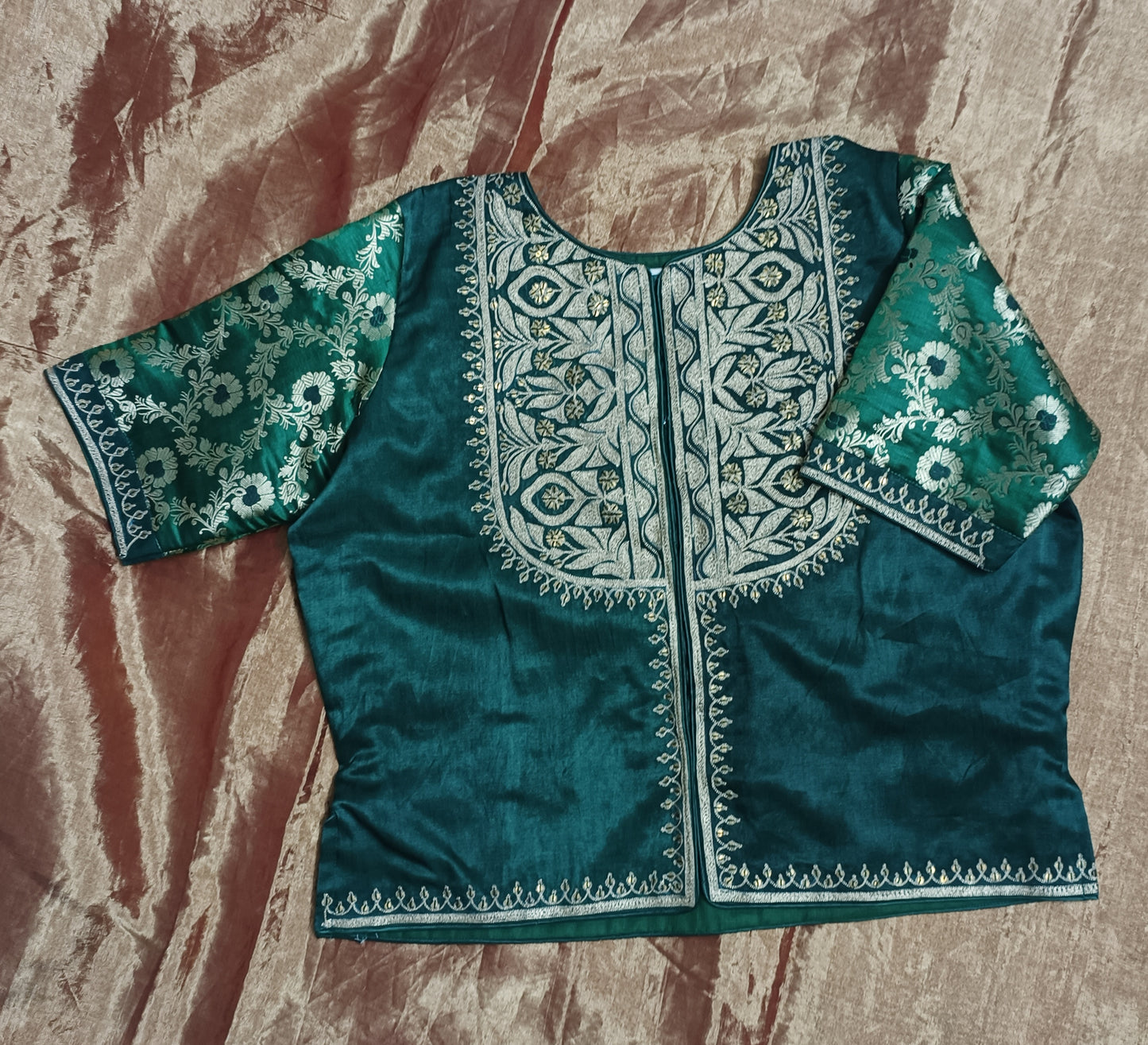 Bottle Green Gaji Silk Aari Work Blouse Combo