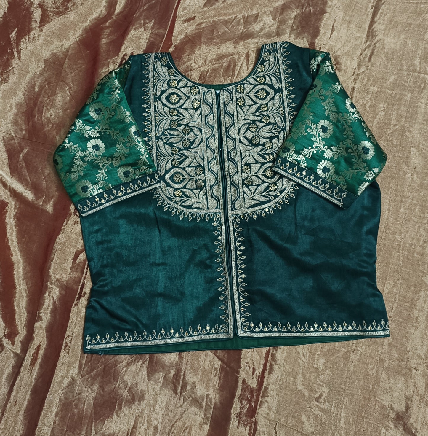 Bottle Green Gaji Silk Aari Work Blouse Combo