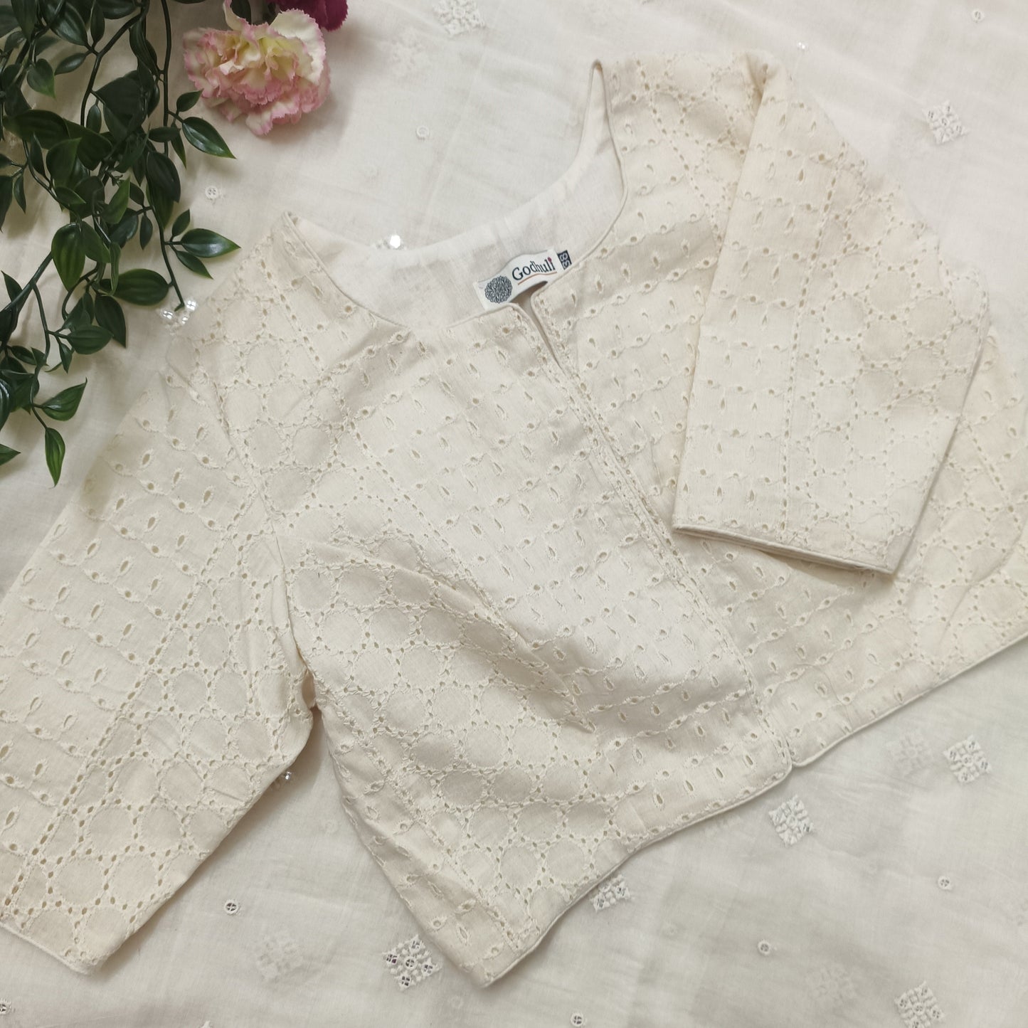Cut-work Embroidered Blouse with Front Slit Combo