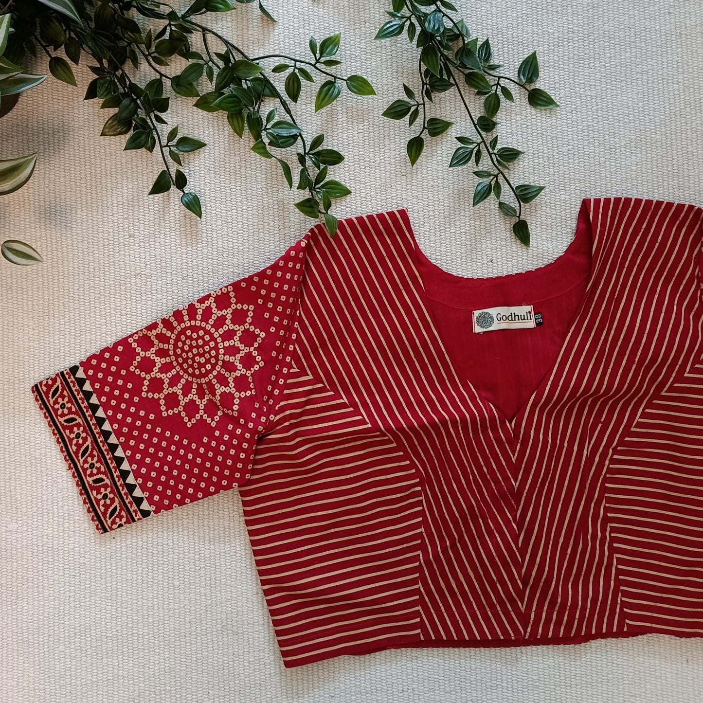 Red Bandhani-Stripes Print Gamathi Blouse