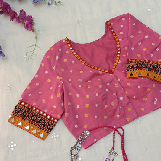Buy Pink Bandhani Blouse | Godhuli