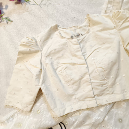 Ivory Mirrorwork Bengali Sleeves Blouse Combo