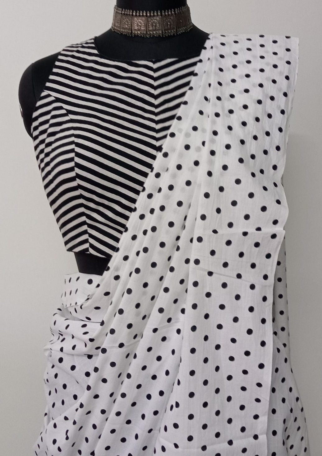 polka dot soft cotton saree