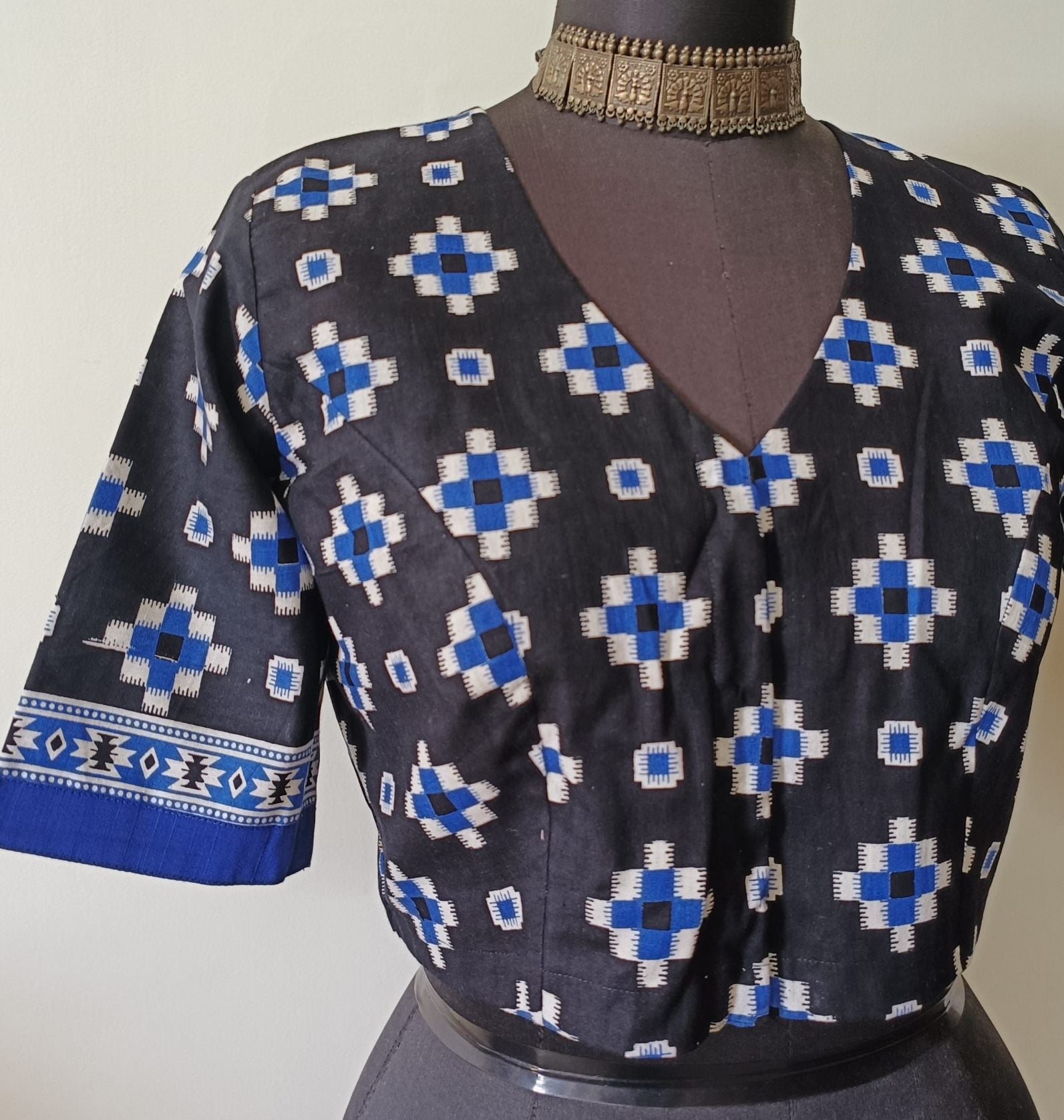 Black Blue Geometric Print Blouse