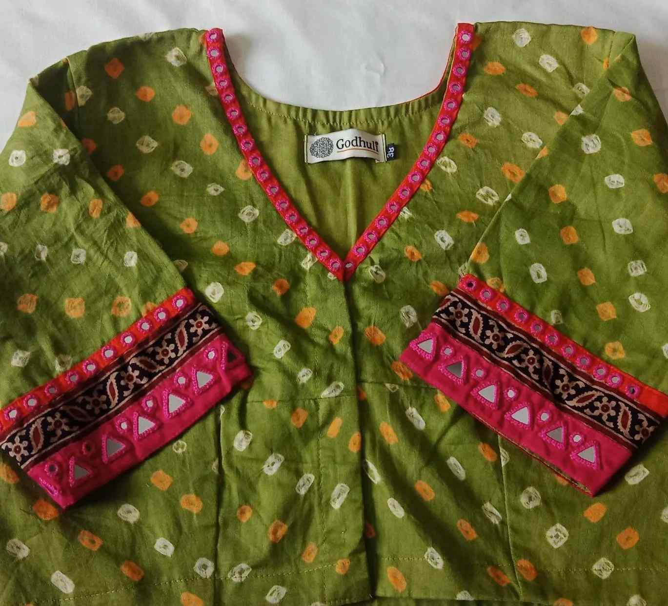 Mehandi Green Bandhani Blouse