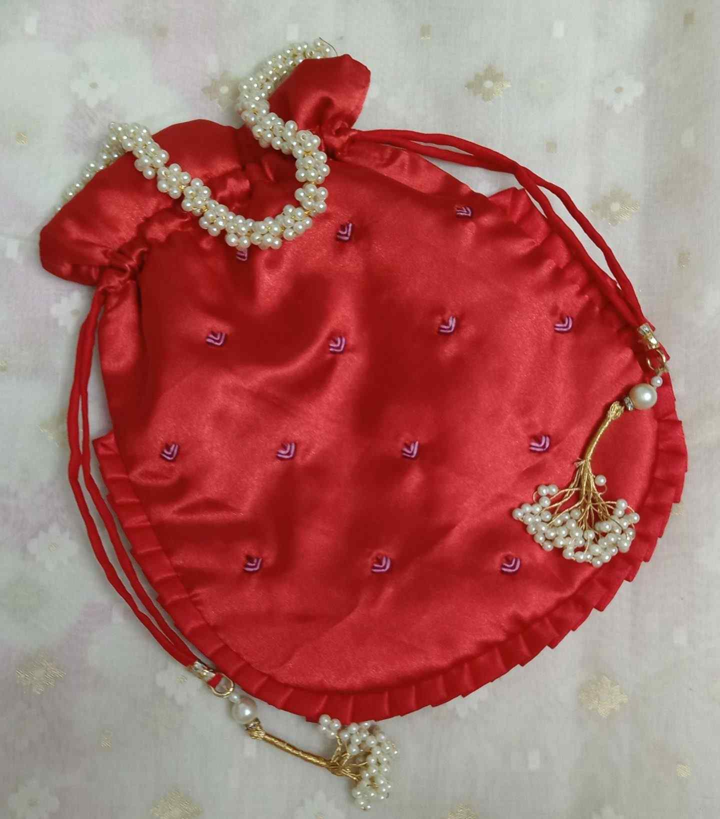 Buy Red Colour Shreenathji Potli Bag | Godhuli