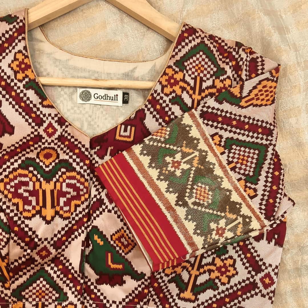 Beige Maroon Nari Kunjar Patola Design Readymade Blouse