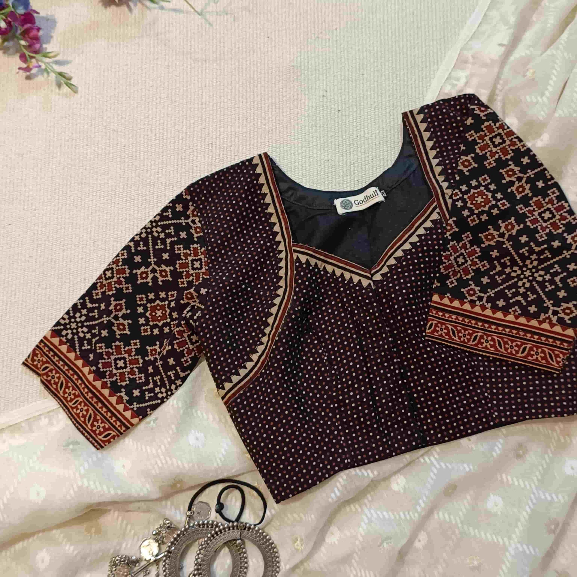 Black Gamathi Readymade Blouse with Patola Print Sleeves