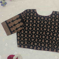 Black Gamathi Yolk Pattern Readymade Blouse | Godhuli