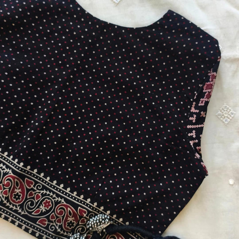 Black Dotted Gamathi Patola Sleeves Readymade Blouse | Godhuli