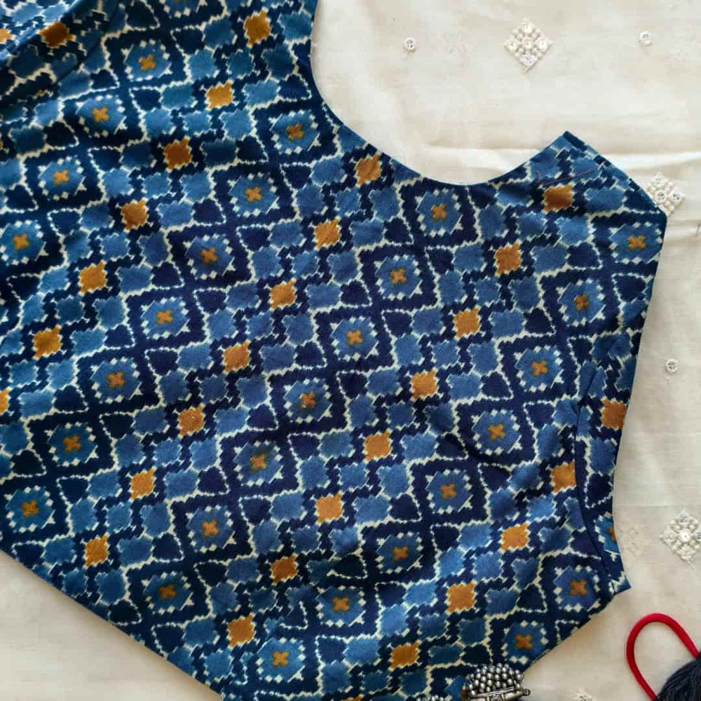 Blue Grey Abstract Kalamkari Readymade Blouse | Godhuli