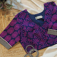 Magenta-Navy Blue Gamathi Readymade Blouse | Godhuli