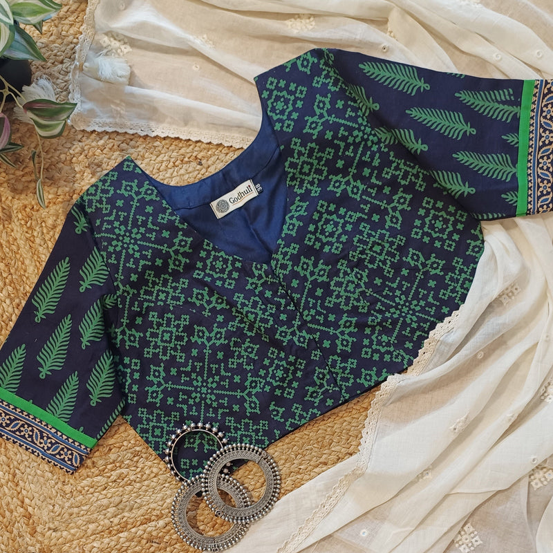 Navy Blue-Green Gamathi Readymade Blouse | Godhuli