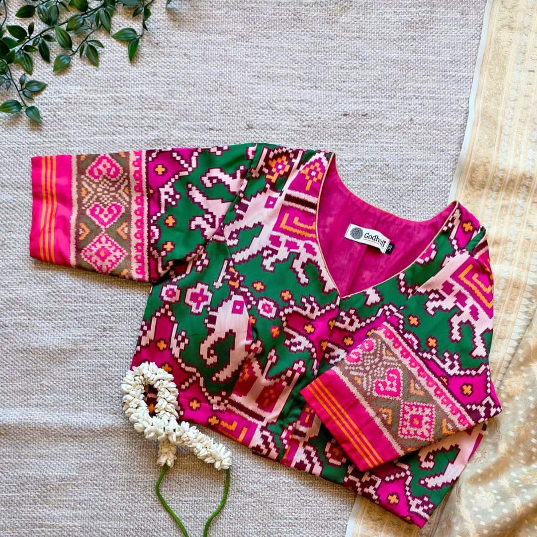 Rani Green Elephant Design Patola Readymade Blouse