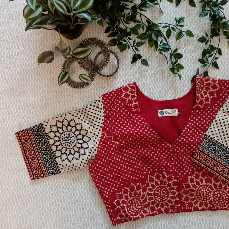 Red Beige Bandhani Print Gamathi Readymade Blouse | Godhuli