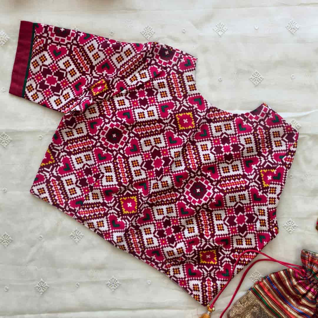 White Red Patola print Dola Silk Readymade Blouse | Godhuli