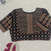 Black Gamathi Yolk Pattern Readymade Blouse | Godhuli