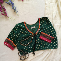Green Bandhani Readymade Blouse with Rani border Mirror Work | Godhuli