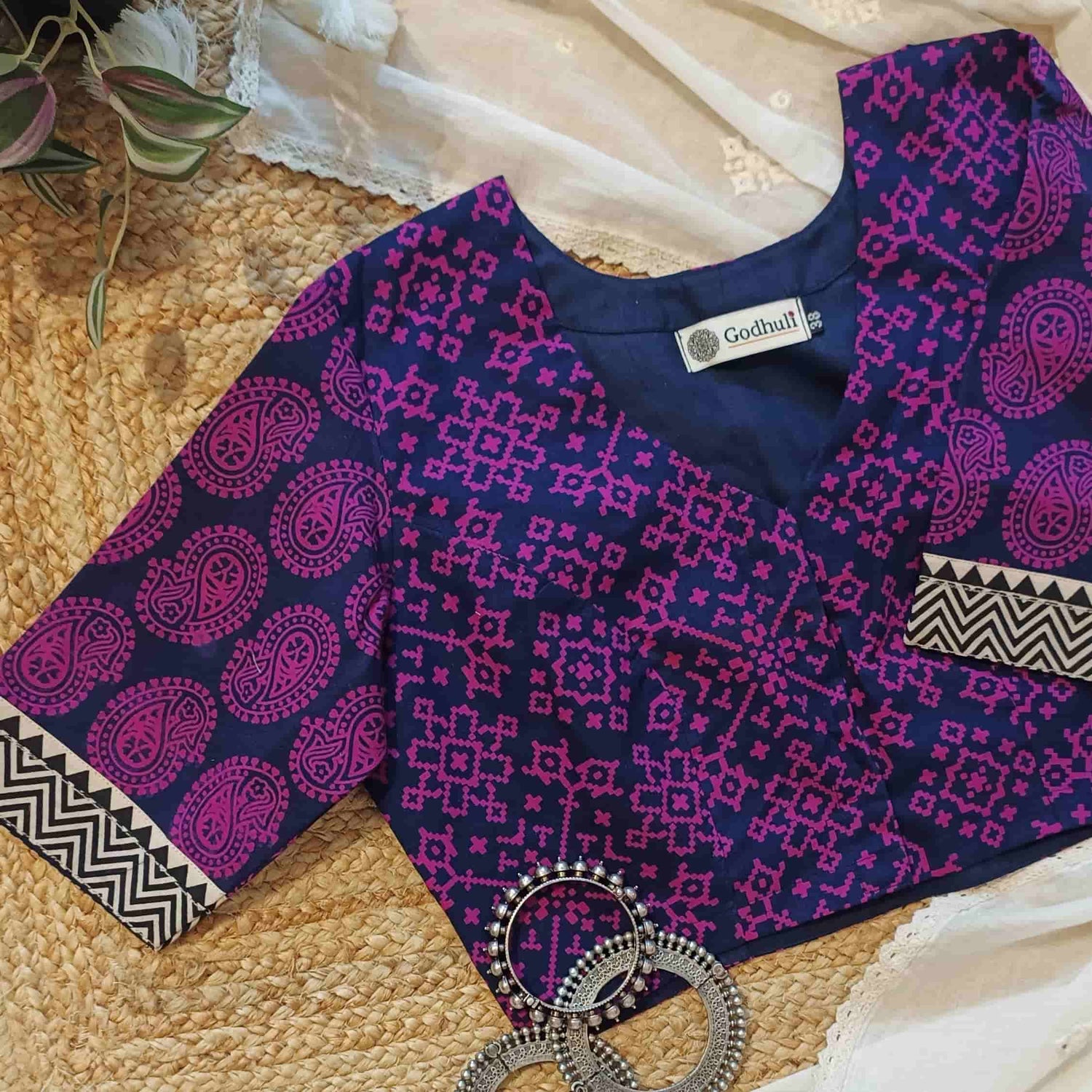 Magenta-Navy Blue Gamathi Readymade Blouse | Godhuli