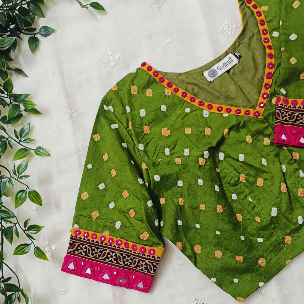 Mehandi Green Bandhani Readymade Blouse | Godhuli