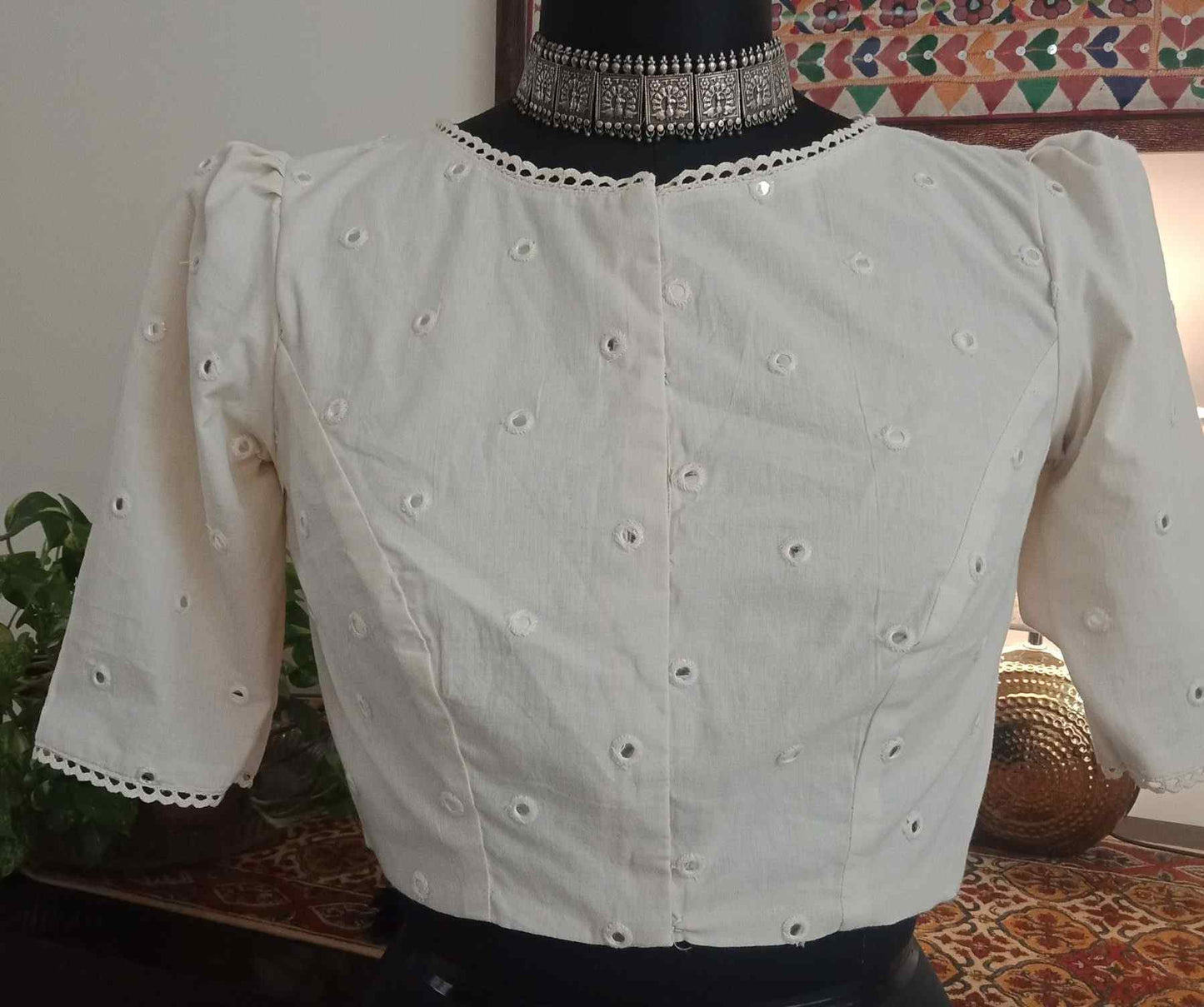 Ivory Mirrorwork Bengali Sleeves Blouse