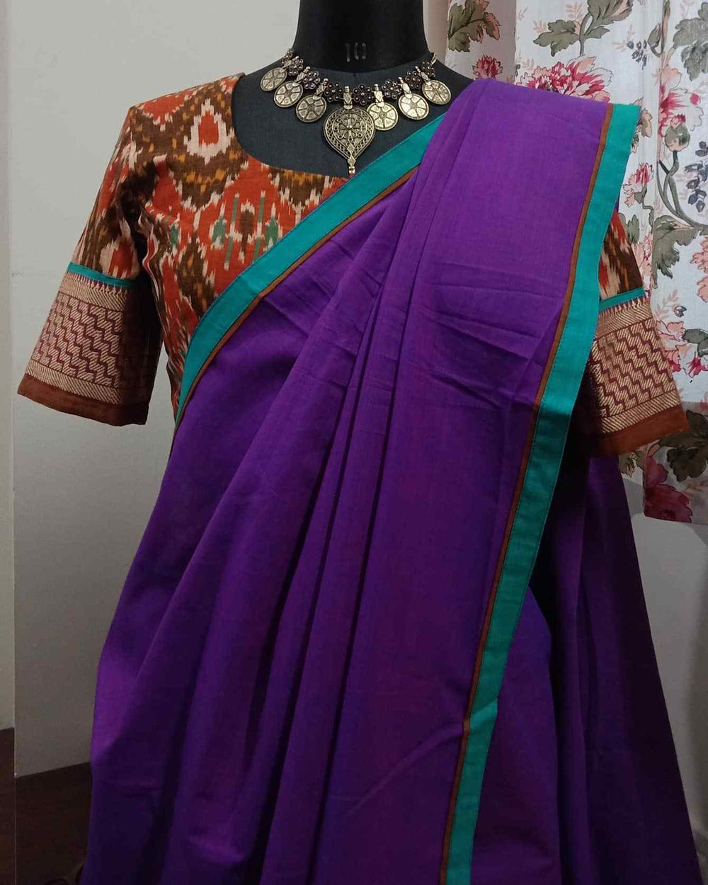Buy Magenta Purple Saree with Ikat Pallu | Godhuli