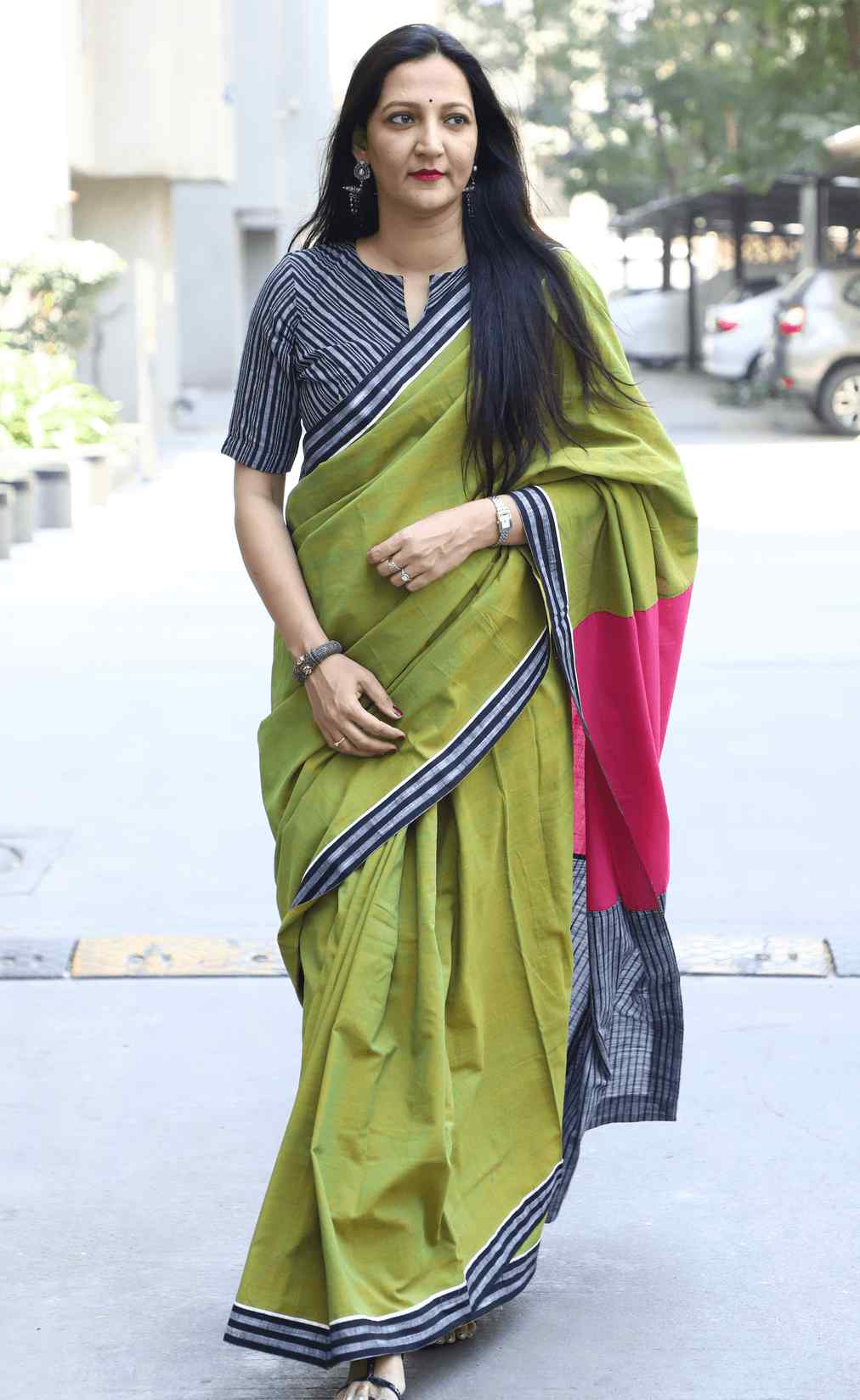 Mehendi Green Mangalgiri Saree with Stripes Border